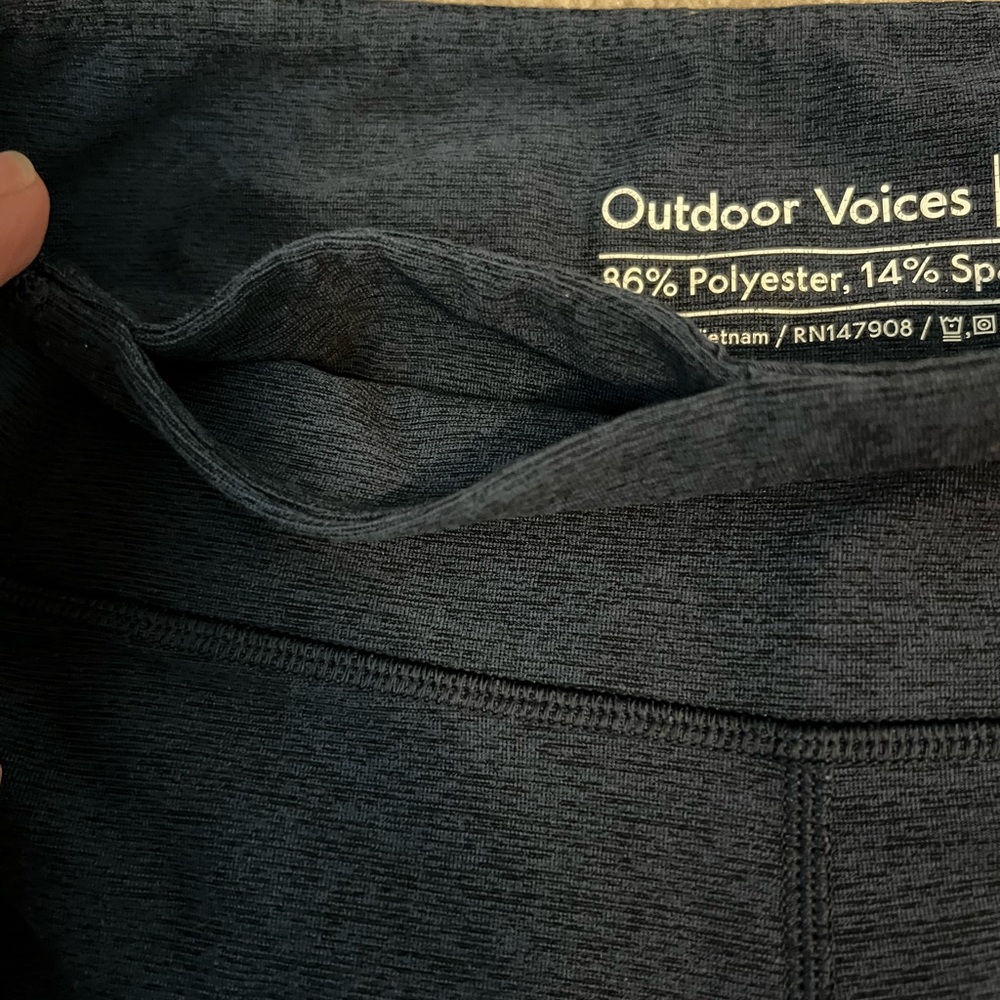 Outdoor Voices Deep Blue Leggings - Picture 3 of 6